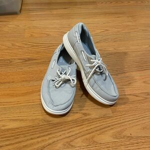 Skechers Air Cooled Goga Mat Gray Boat Shoes with White Soles